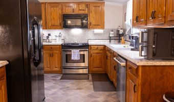 2632 Broadway Lake Rd, Anderson, SC 29621
