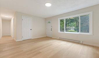 13 Poplar Dr, Albrightsville, PA 18210
