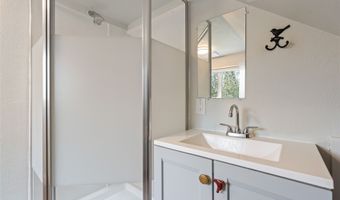 11 R St SE, Auburn, WA 98002