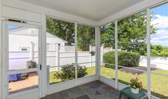 19 Longue Vue Ave, North Providence, RI 02904