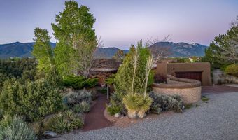 267 Hondo Seco Rd, Arroyo Seco, NM 87514