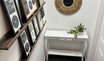 7831 Ballyshannon St, Indianapolis, IN 46217