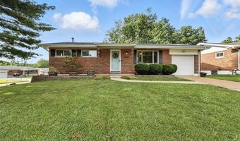 9800 Ridgely Ln, Affton, MO 63123