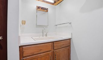 1895 Underwood Ave, Ainsworth, IA 52201