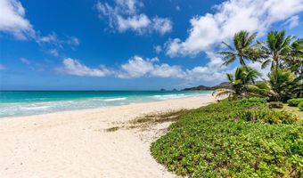 10 Kamani Kai Pl, Kailua, HI 96734