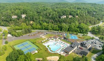 38 STRUDEL Ct, Basye, VA 22810