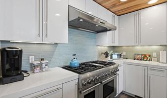 1129 S Pacific St A, Oceanside, CA 92054