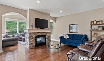 539 W Abbey Mill Dr SE, Ada, MI 49301