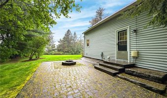 564 Exeter Rd, North Kingstown, RI 02852