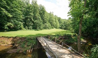 4667 Saint Clara Rd, Alum Bridge, WV 26321