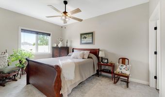 201 Thoroughbred Ln, Auburn, IN 46706