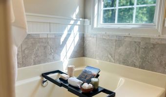 1203 AFTON MOUNTAIN Rd, Afton, VA 22920