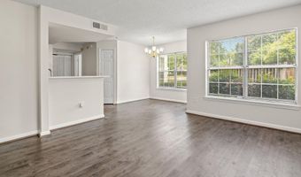 10401 BEACON RIDGE Dr 8-101, Bowie, MD 20721