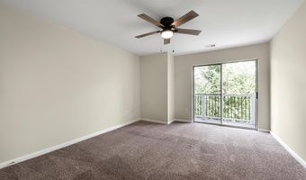 44086 NATALIE Ter 202, Ashburn, VA 20147