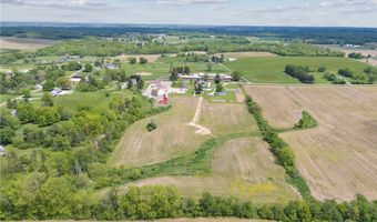 5785 Beechwood Ave, Alliance, OH 44601