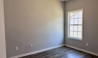 335 Highland Pointe Dr, Alto, GA 30510