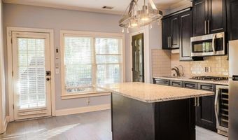 1127 Ashton Bluff Dr NE, Atlanta, GA 30319
