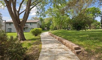 1432 Arden View Dr, Arden Hills, MN 55112