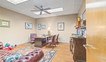 7017 NW 39th Expy, Bethany, OK 73008