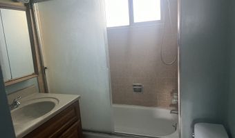 914 Country Club Dr, Elko, NV 89801