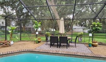 909 HEATHERBROOK Dr, Auburndale, FL 33823