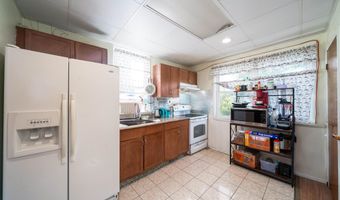20 W 22ND St, Bayonne, NJ 07002