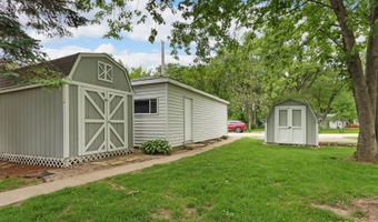 22719 W Silver Lake Ave, Antioch, IL 60002