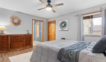 315 Fairgrounds Rd 104, Alexandria, MN 56308