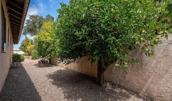 9522 Sage Hill Way, Escondido, CA 92026