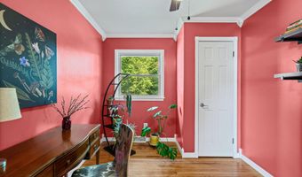 22 Collegeview Dr, Albany, NY 12211