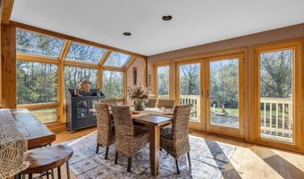 42 Hill Rd, Allentown, NJ 08501