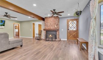 22 Franklin Dr, Angola, NY 14006