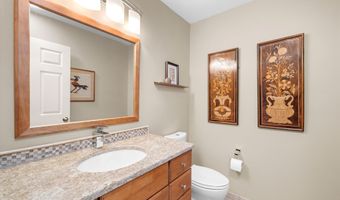 447 Sumark Way, Ann Arbor, MI 48103