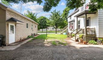 318 W BREWSTER St, Appleton, WI 54911
