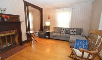 744 Hammond St, Bangor, ME 04401