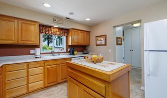 19801 OLMSTEAD Rd NE, Aurora, OR 97002