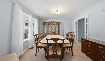 2- B Topstone Dr, Bethel, CT 06801