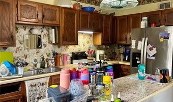 205 E 12th St, Alton, IL 62002