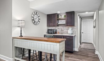 266 Pettis Ave NE, Ada, MI 49301