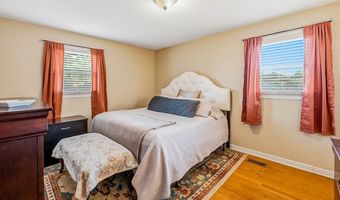 101 Huey St, Boiling Springs, SC 29316