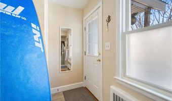 11 O'Donnell Rd, Middletown, RI 02842