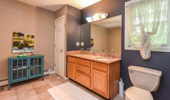 10 Heritage Way, Barkhamsted, CT 06063