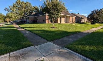 9725 KINGLET Dr, Baton Rouge, LA 70809