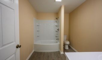 915 Bethesda Rd, Batesville, AR 72501