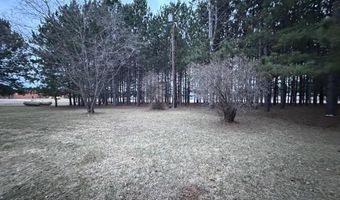 17 Ash Blvd, Babbitt, MN 55706