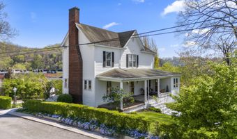 90 Grand Ave, Beattyville, KY 41311