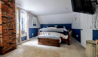 38 Border St, Amherst, NH 03031