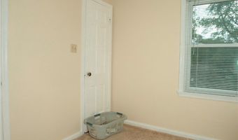 4020 Douglas Ave, Des Moines, IA 50310