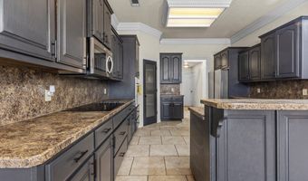 1203 NW 16th St, Andrews, TX 79714