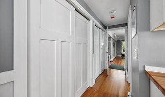 284 Bragg's Ln, Barnstable, MA 02630